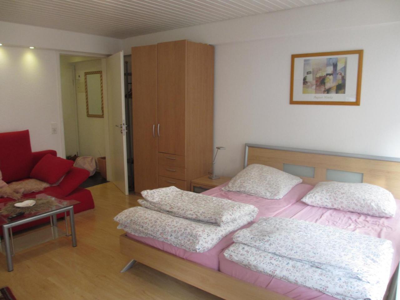Im Zentrum Am Hebelhof 1zi. Apartment Freiburg im Breisgau